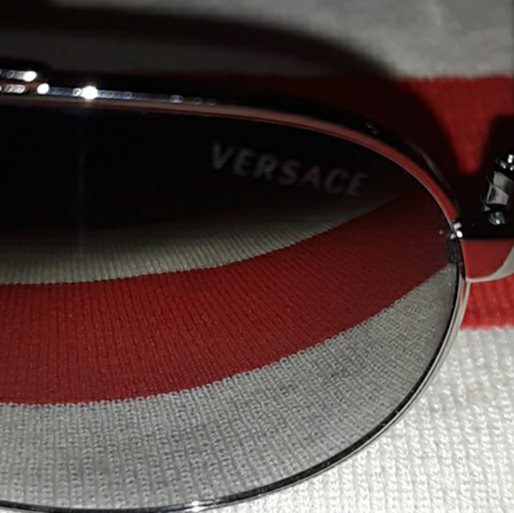 😲 VERSACE Sunglasses - Picture 2 of 10